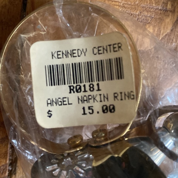 KENNEDY CENTER 4 X ANGEL NAPKIN RINGS HOLIDAYS NEW - Picture 2 of 7